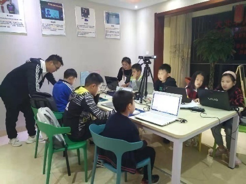 課學(xué)佳少兒編程全國誠招代理