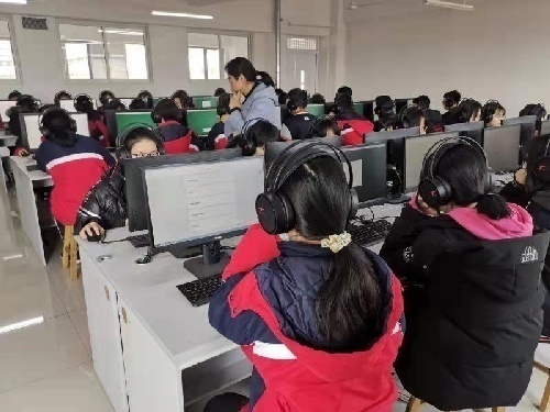 智能英語教學訓練系統誠招合作伙伴