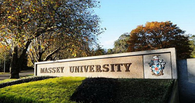 ÷W(Massey University)